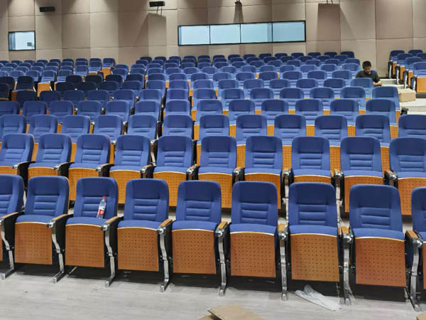禮堂座椅